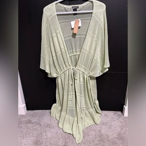 Steve Madden beach cover up